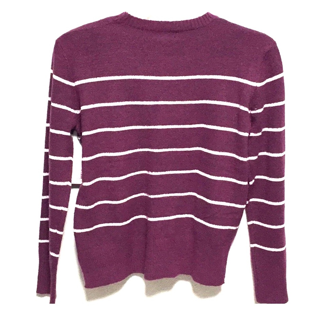 SIMPLY STYLED SWEATER